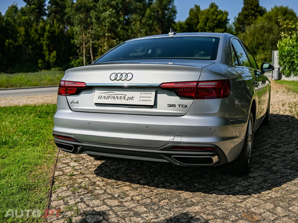 Audi A4 2.0 TDI Design S tronic
