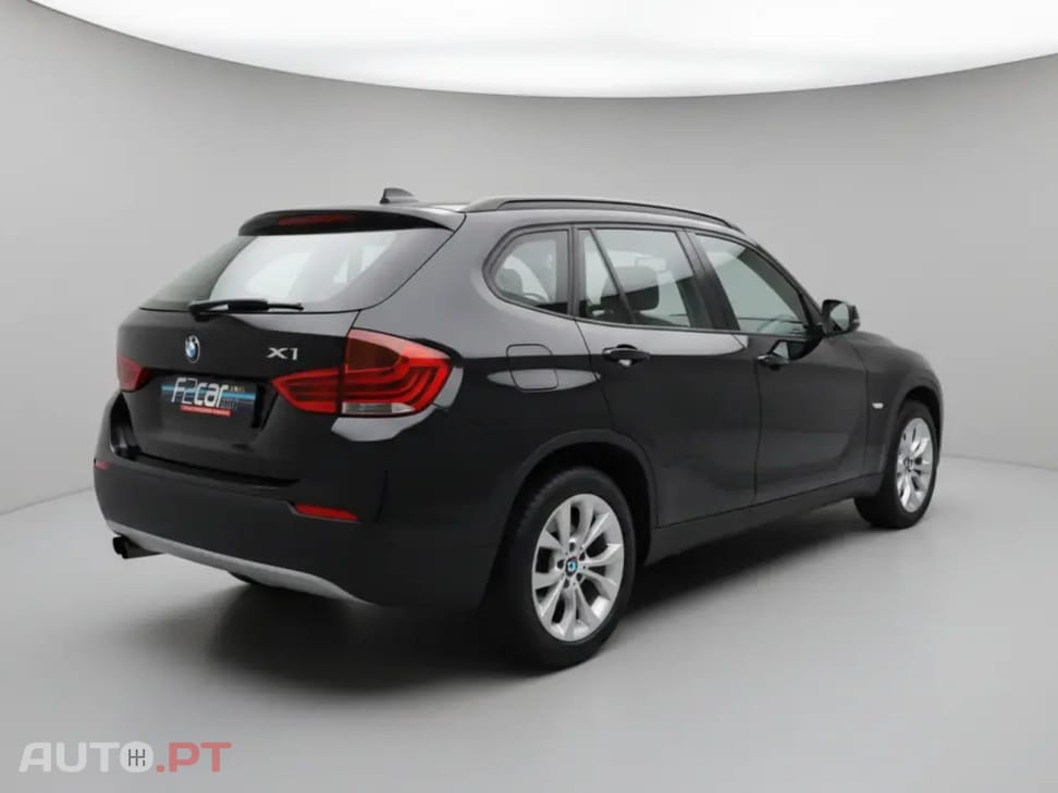 BMW X1 18 d sDrive Line Sport