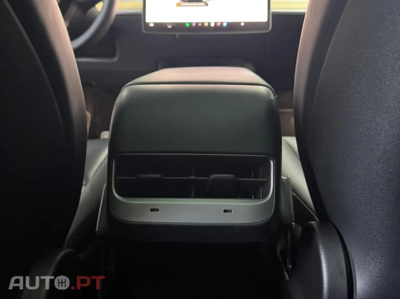Tesla Model Y Performance Tração Integral