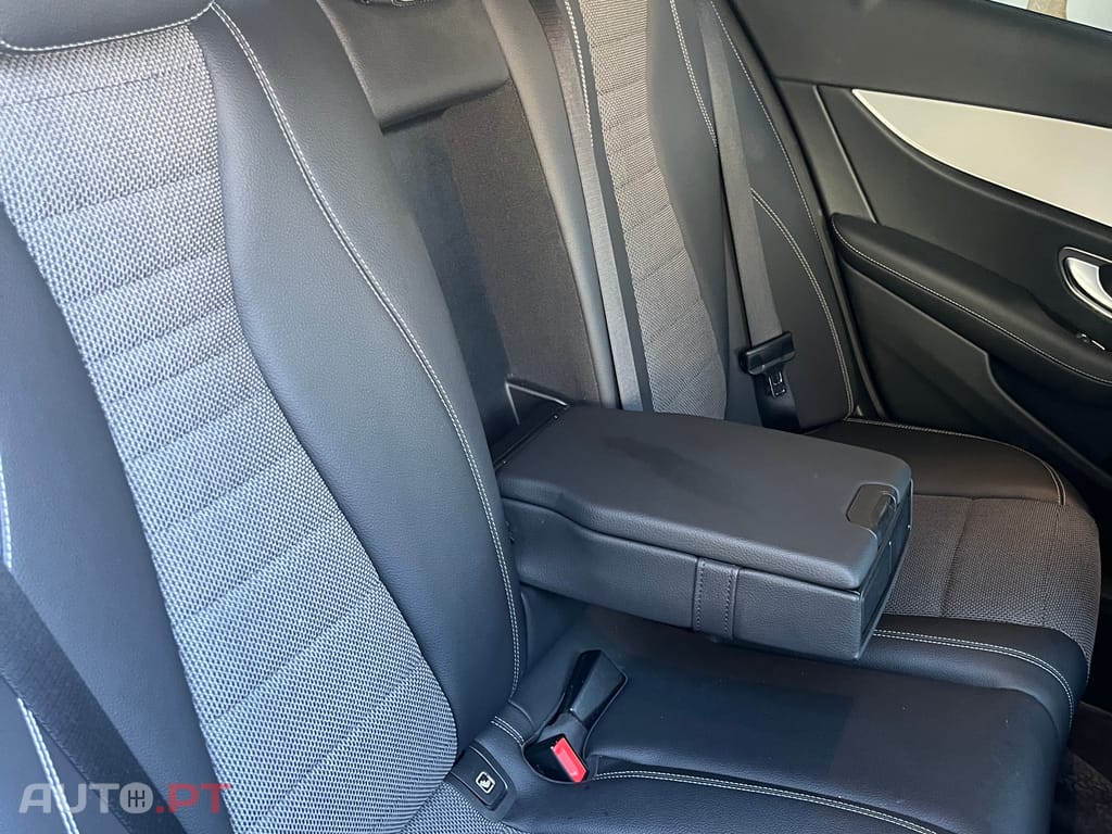 Mercedes-Benz E 300 Avantgard