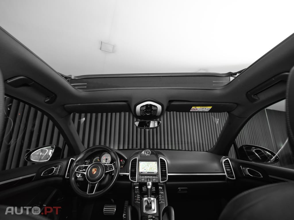 Porsche Cayenne S E-Hybrid