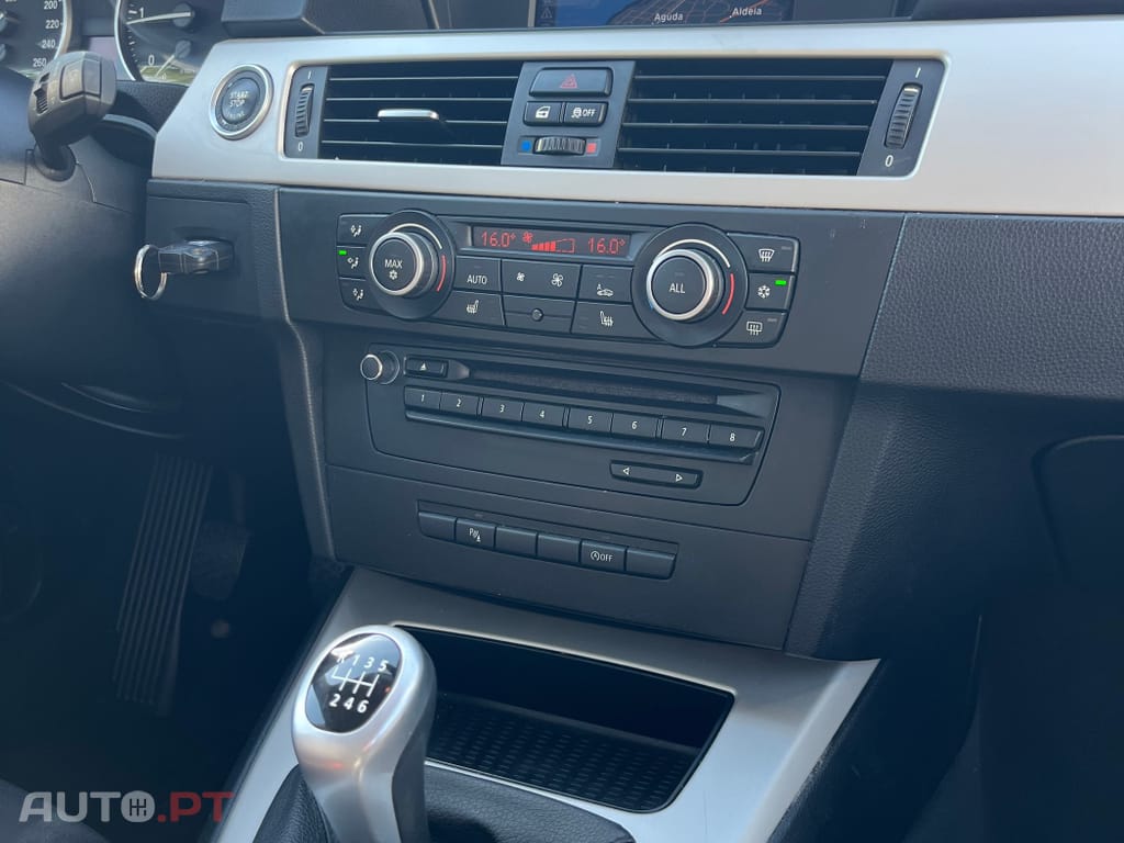BMW 318 d Touring Line Sport