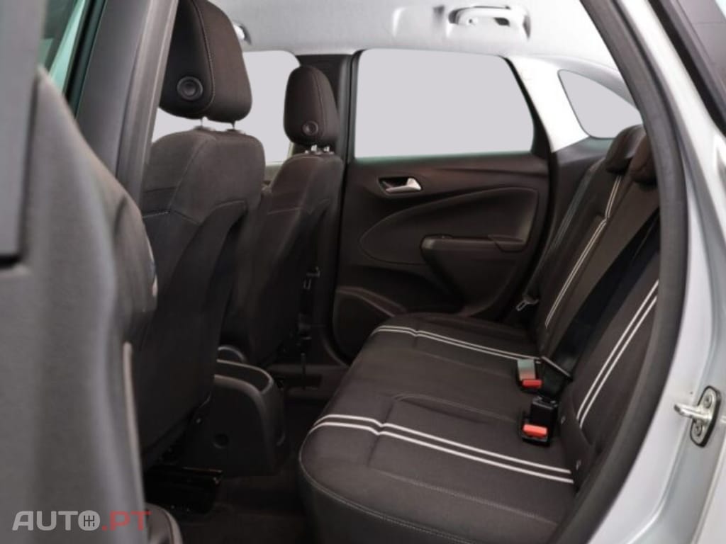Opel Crossland 1.2 T Design & Tech
