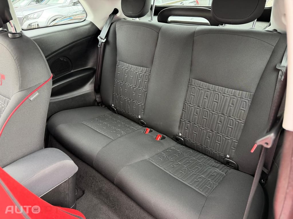 Fiat 500e (RED) 2.0