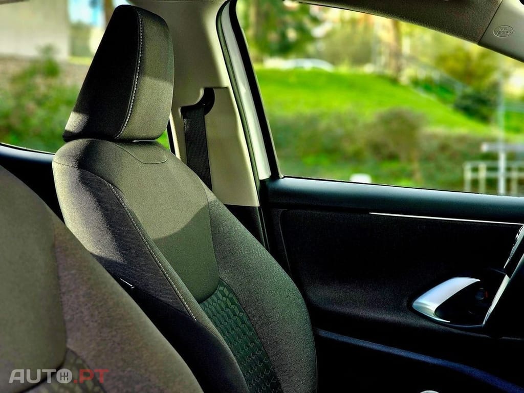 Toyota Yaris 1.0 VVT-i Comfort Plus