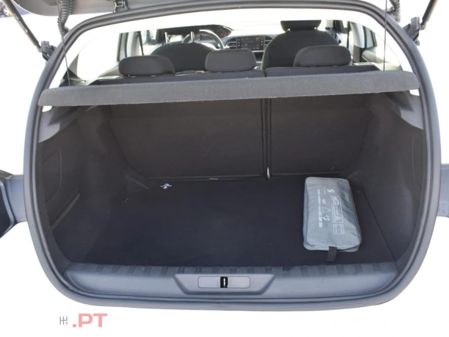 Peugeot 308 1.5 BlueHDi Business Line