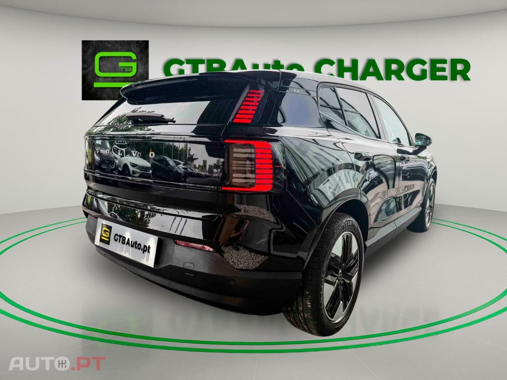 Volvo EX30 Core Single Motor Extended Range I.V.A DEDUTIVEL