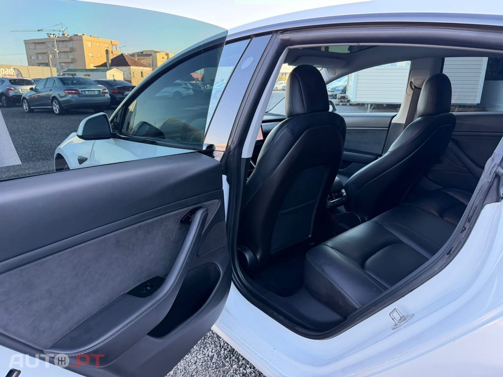 Tesla Model 3 Performance Dual Motor AWD