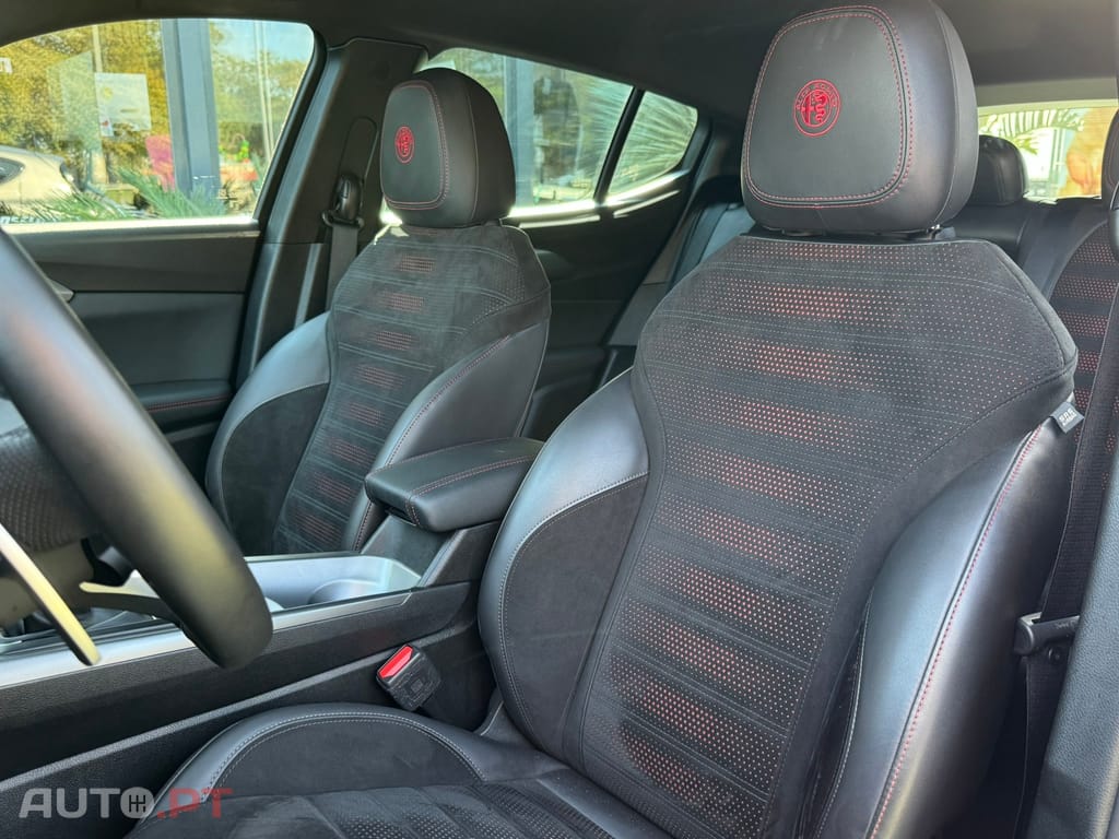 Alfa Romeo Tonale 1.5 Hybrid Edizione Speciale