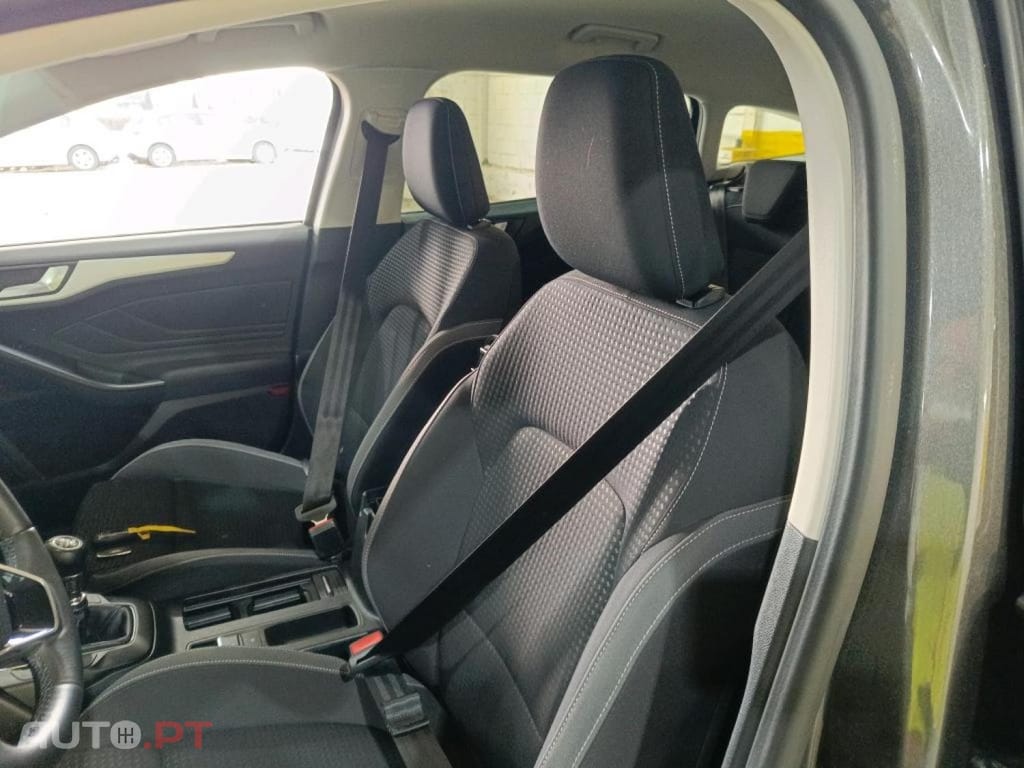 Ford Focus SW 1.5 TDCi EcoBlue Business