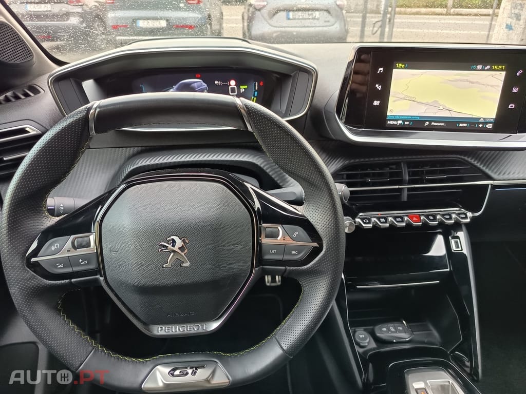 Peugeot E-208 50 kWh GT Pack