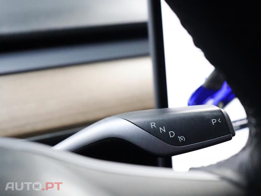 Tesla Model 3 Long Range AWD Dual Motor