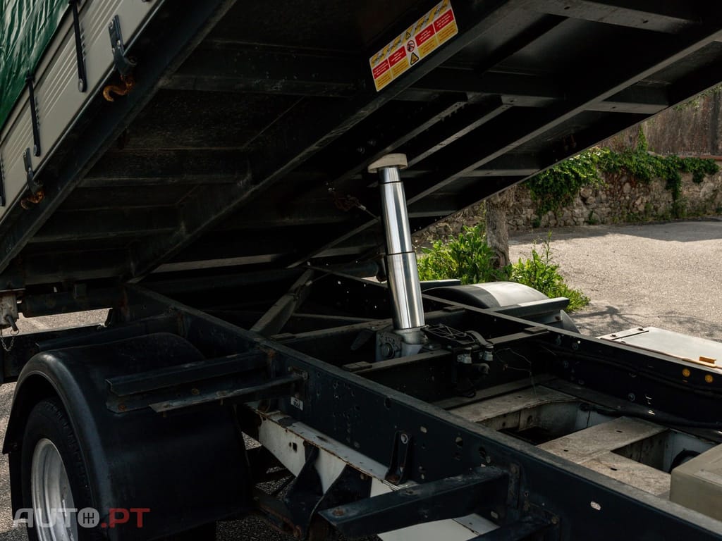 Ford Transit 2.4 TDCi RD L