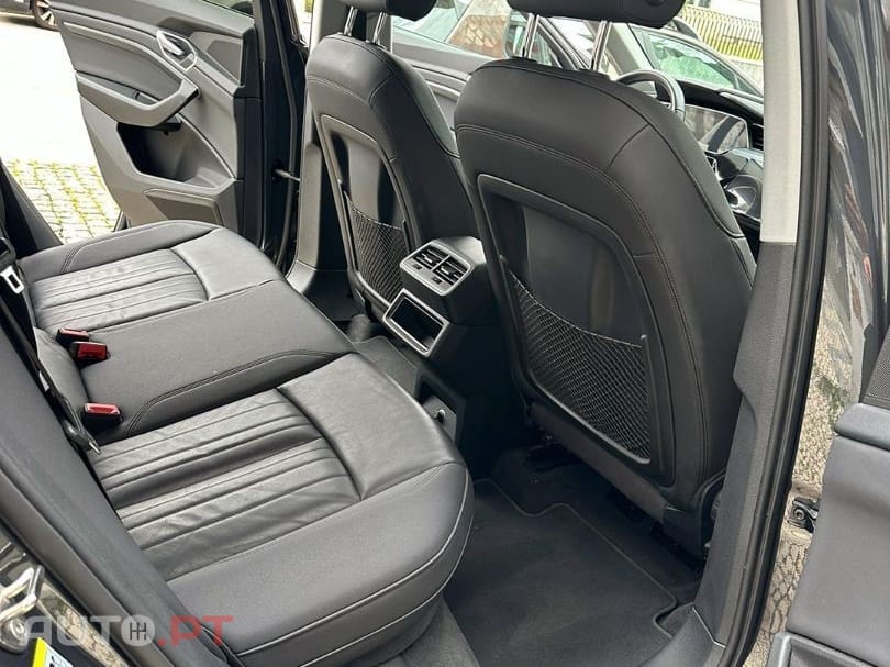 Audi E-Tron 50 quattro