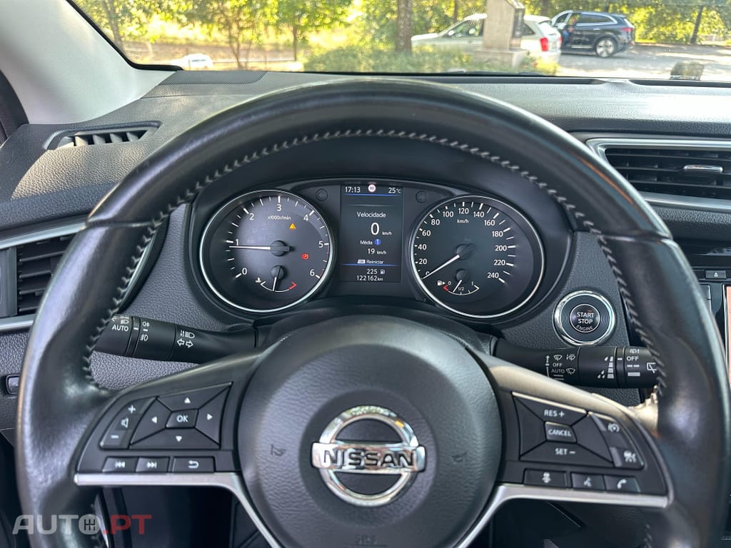 Nissan Qashqai 1.5 dCi Tekna Premium