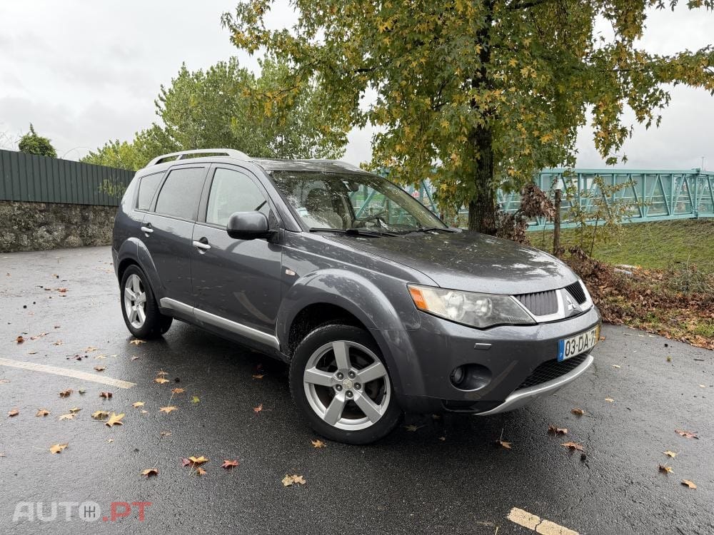 Mitsubishi Outlander 2.0 DI-D Intense 4WD