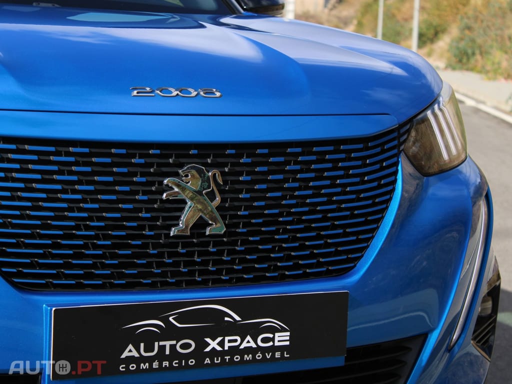 Peugeot E-2008 GT Pack