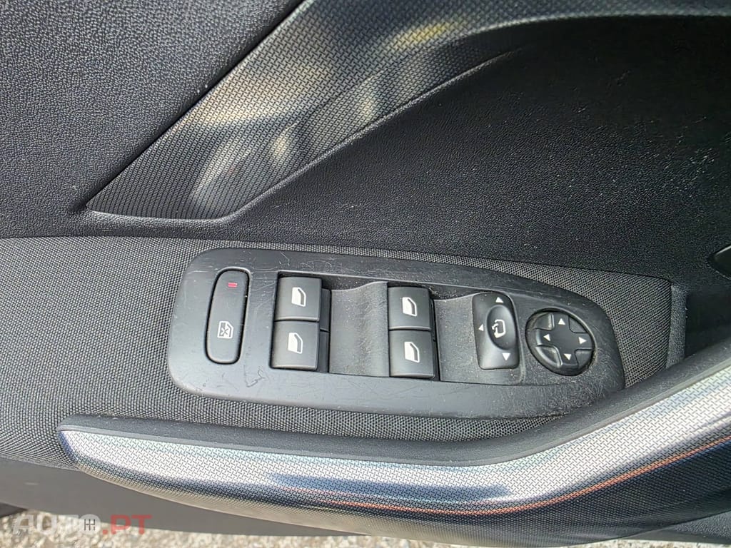 Peugeot 2008 1.6 BlueHDi Allure