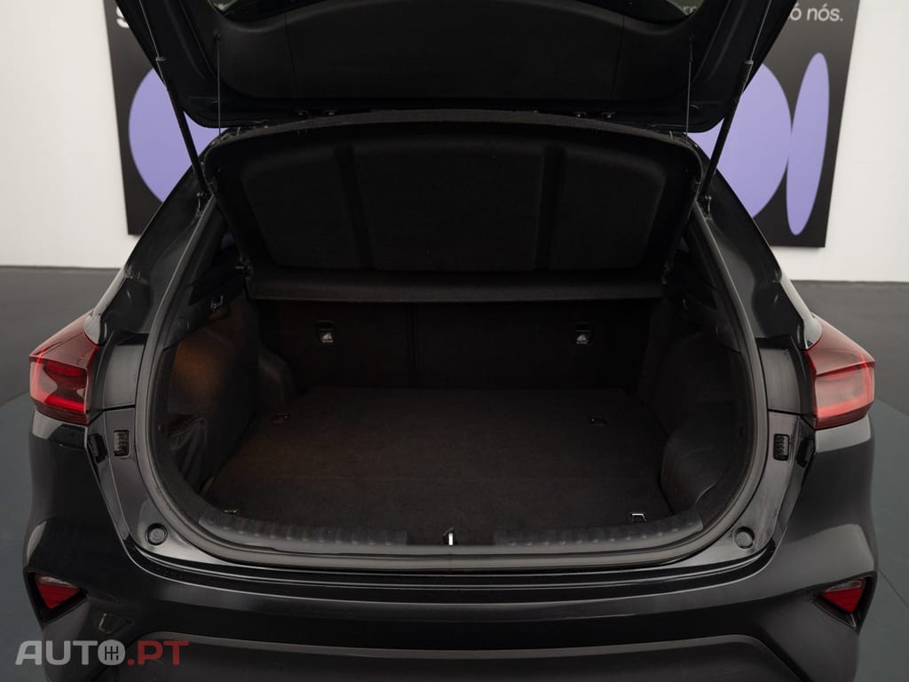 Kia Xceed 1.6 GDi PHEV Drive