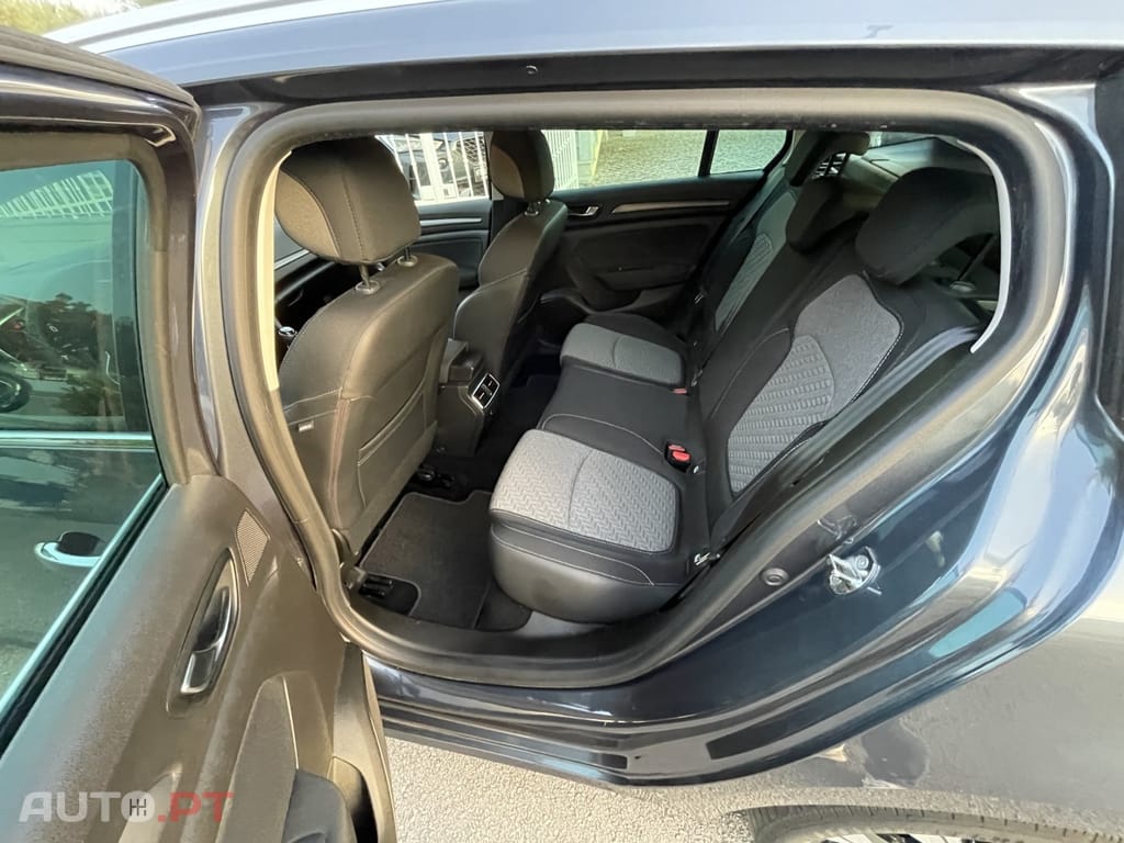 Renault Mégane Sport Tourer 1.5 Blue dCi Limited