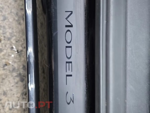 Tesla Model 3 Long Range Tração Integral