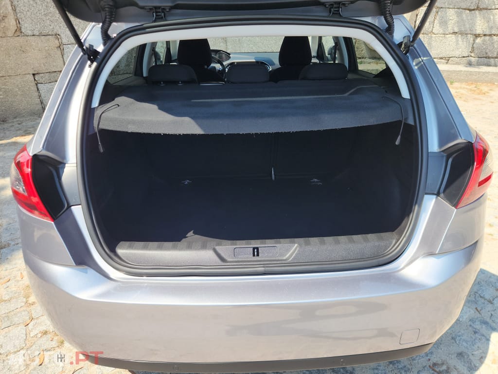 Peugeot 308 1.5 BlueHDi Style