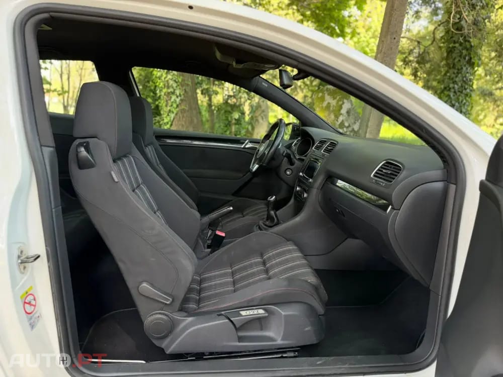 Volkswagen Golf 2.0 TSi GTI