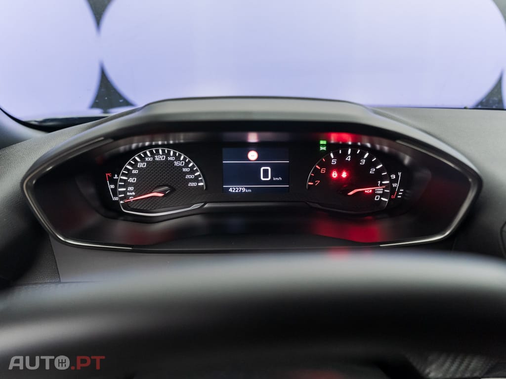 Peugeot 2008 1.2 PureTech Active Pack