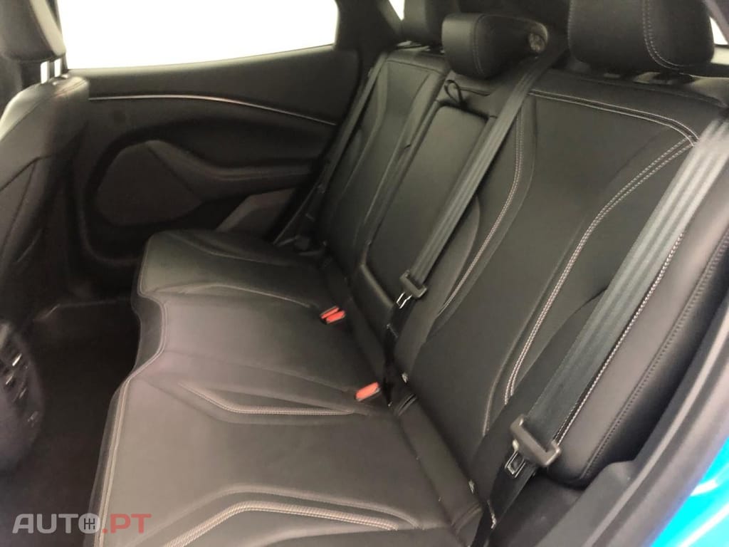 Ford Mustang Mach-E Standard Range