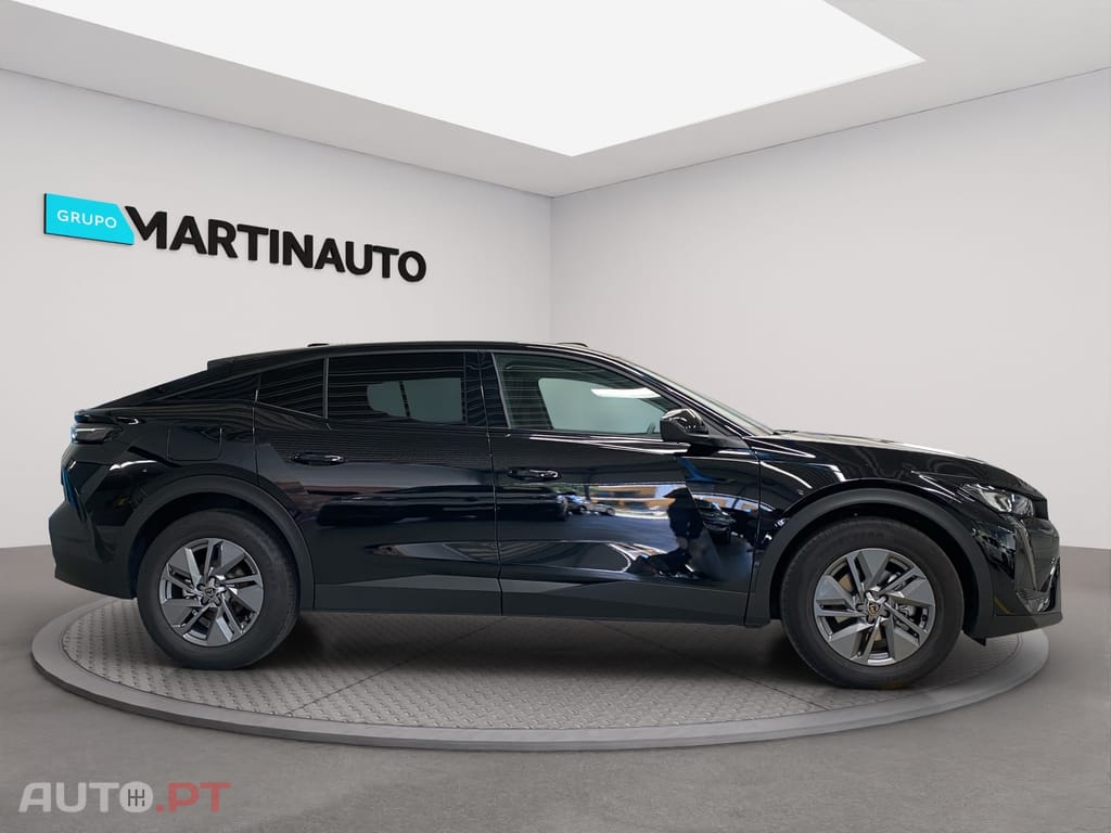 Peugeot 408 1.2 Hybrid Allure e-DCS6