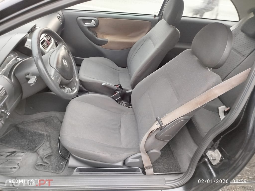 Opel Corsa 1.2 16V Confort