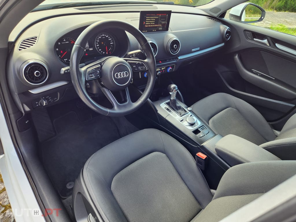 Audi A3 Sportback 30 TDI S tronic