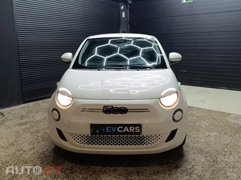 Fiat 500e 42 kWh Icon