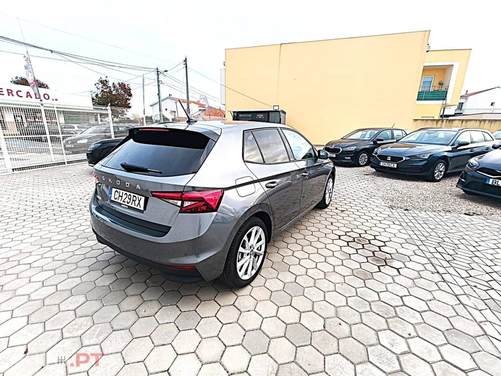 Skoda Fabia 1.0 TSI Selection DSG