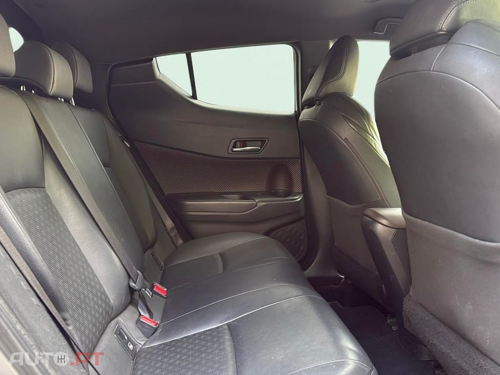 Toyota C-HR 1.8 HSD Exclusive+P.Luxury