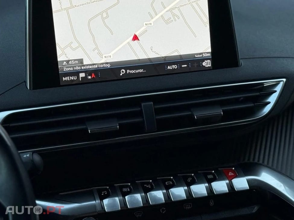 Peugeot 3008 1.5 BlueHDi Active Pack EAT8