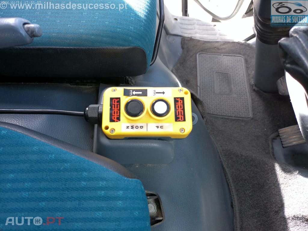 Mitsubishi Canter FUSO 3.0 Di-d (FE4P410-02)