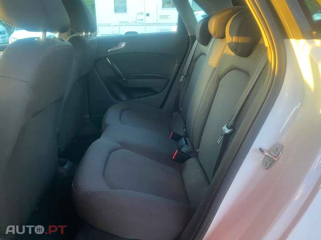 Audi A1 1.6 TDi S-line