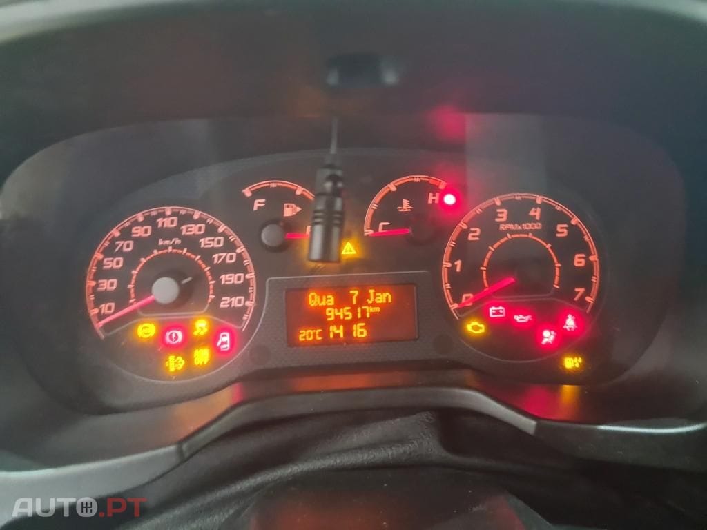Fiat Fiorino FIORINO 1.3 M-jet