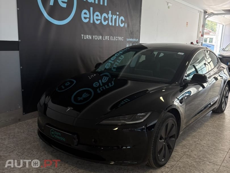 Tesla Model 3 Tração Traseira Premium foto 2