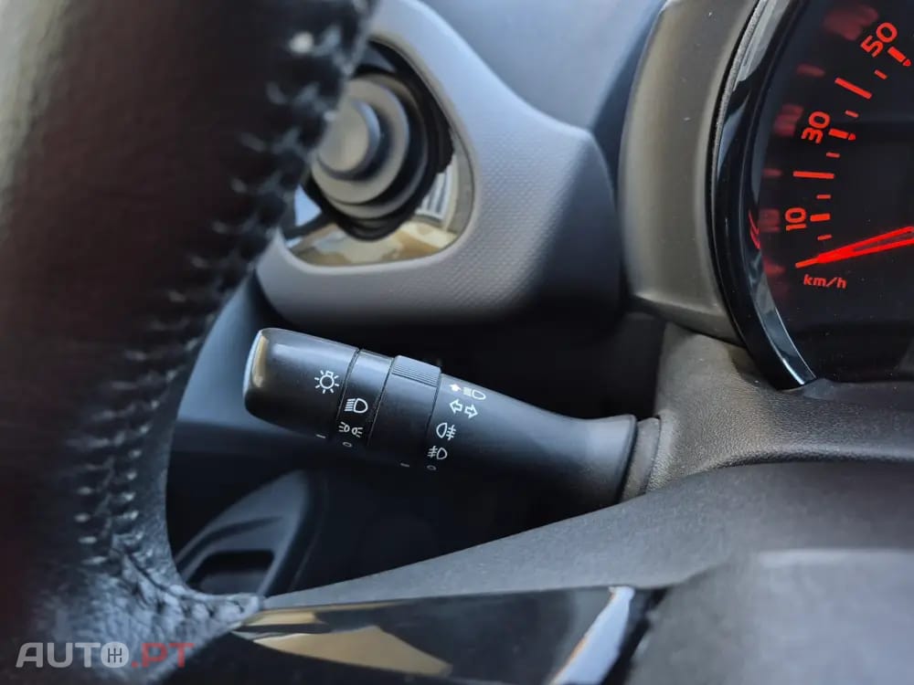 Peugeot 108 1.0 VTi Style