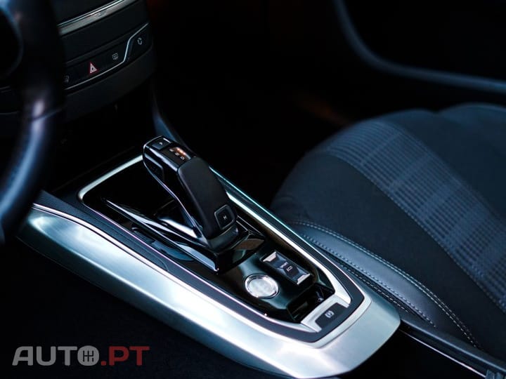 Peugeot 308 SW 1.5 BlueHDi Allure EAT8