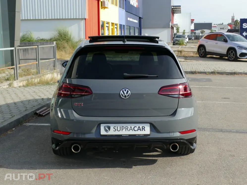 Volkswagen Golf 2.0 TSI GTi TCR DSG