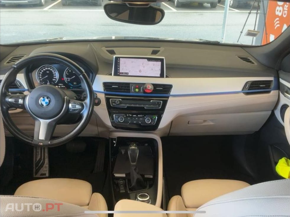 BMW X2 25 e xDrive X Pack M
