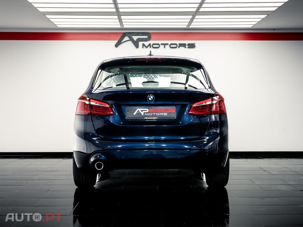 BMW 218 i Advantage Auto