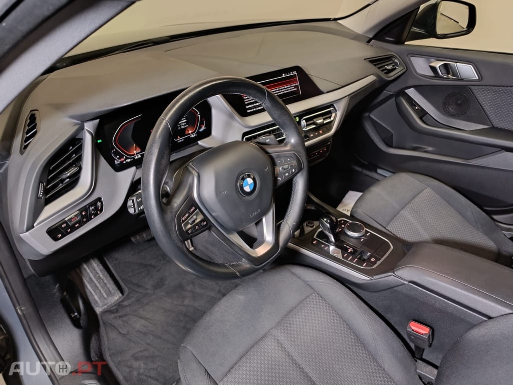 BMW 216 d Auto Steptronic 