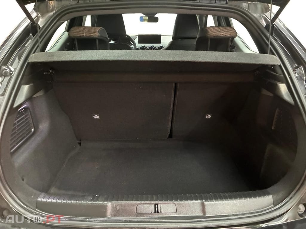 DS DS3 Crossback 1.2 PureTech Business EAT8