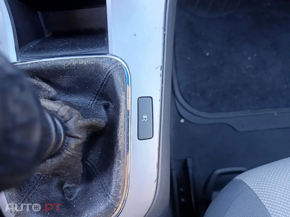 Chevrolet Cruze 1.6 LS