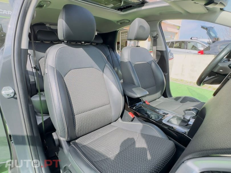 Kia Xceed 1.6 CRDi Tech+SRF 7DCT