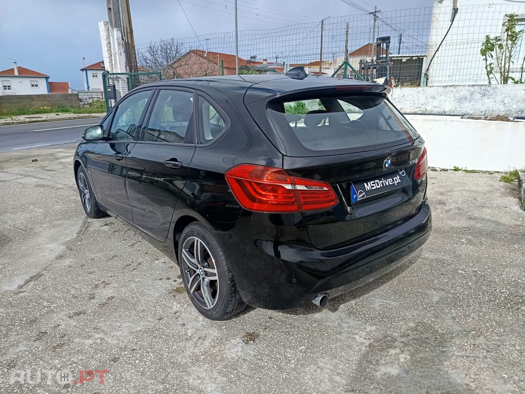 BMW 218 i Coupe Line Sport
